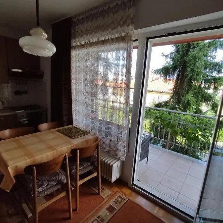 Apartmaji Samec *