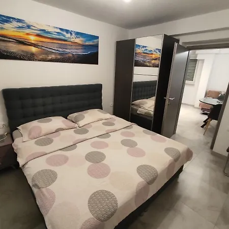 Apartmaji Samec 아파트