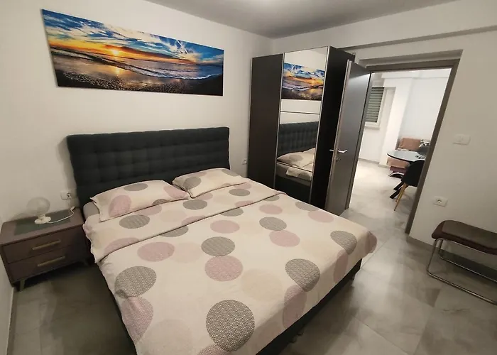 Samec Διαμέρισμα